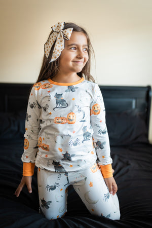 HALLOWEEN SPOOKY PAJAMAS