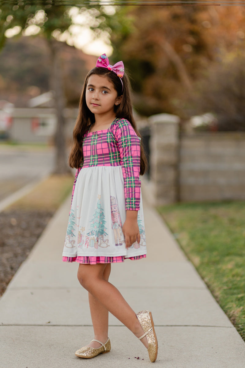 NUTCRACKER PLAID DRESS