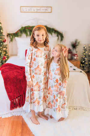 CHRISTMAS GINGERBREAD HOUSE NIGHTGOWN