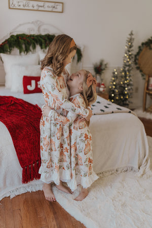 CHRISTMAS GINGERBREAD HOUSE NIGHTGOWN