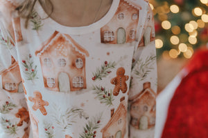 CHRISTMAS GINGERBREAD HOUSE NIGHTGOWN