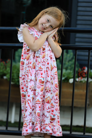 CHRISTMAS CANDY CANE LAND NIGHTGOWN