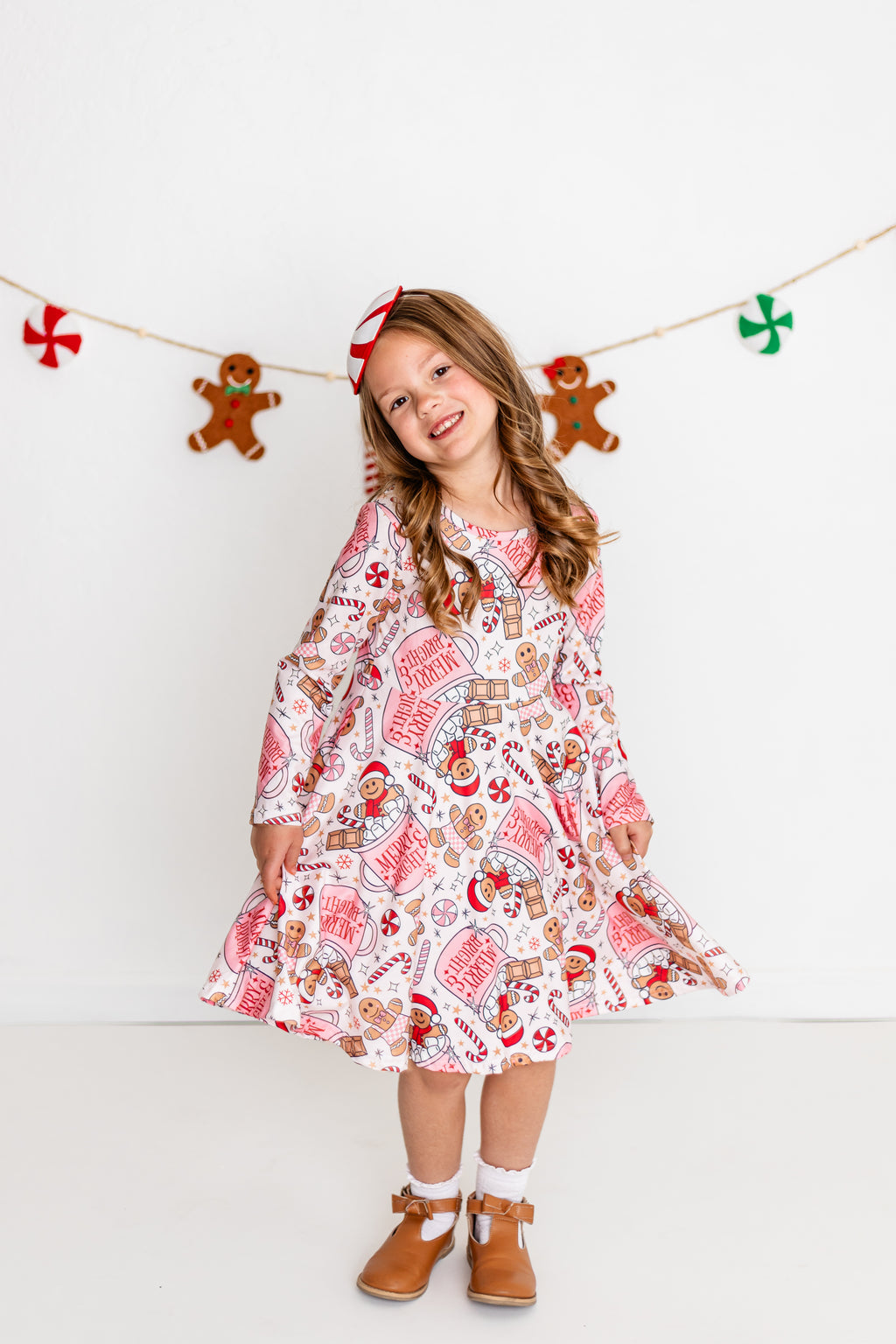 CHRISTMAS GINGERBREAD TWIRL DRESS - Christmas2025